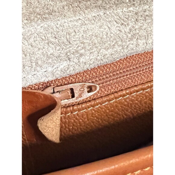 Vintage DOONEY & BOURKE Leather Crossbody Bag Equestrian Flap White Brown Purse - Picture 12 of 15